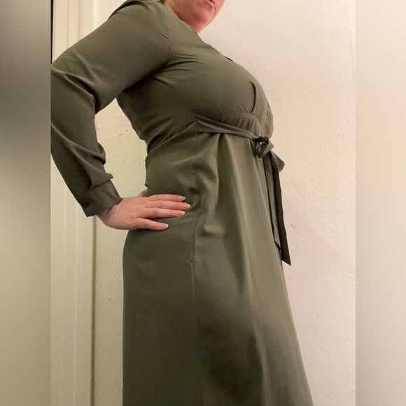 *TopShop* hip olive asymmetrical work dress - Picture 2 of 9